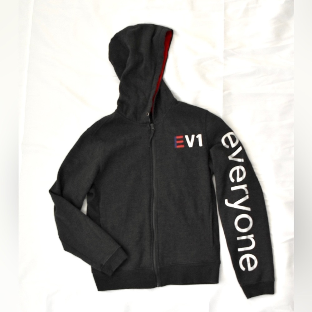 EV1 by Ellen DeGeneres Hoddie SZ L